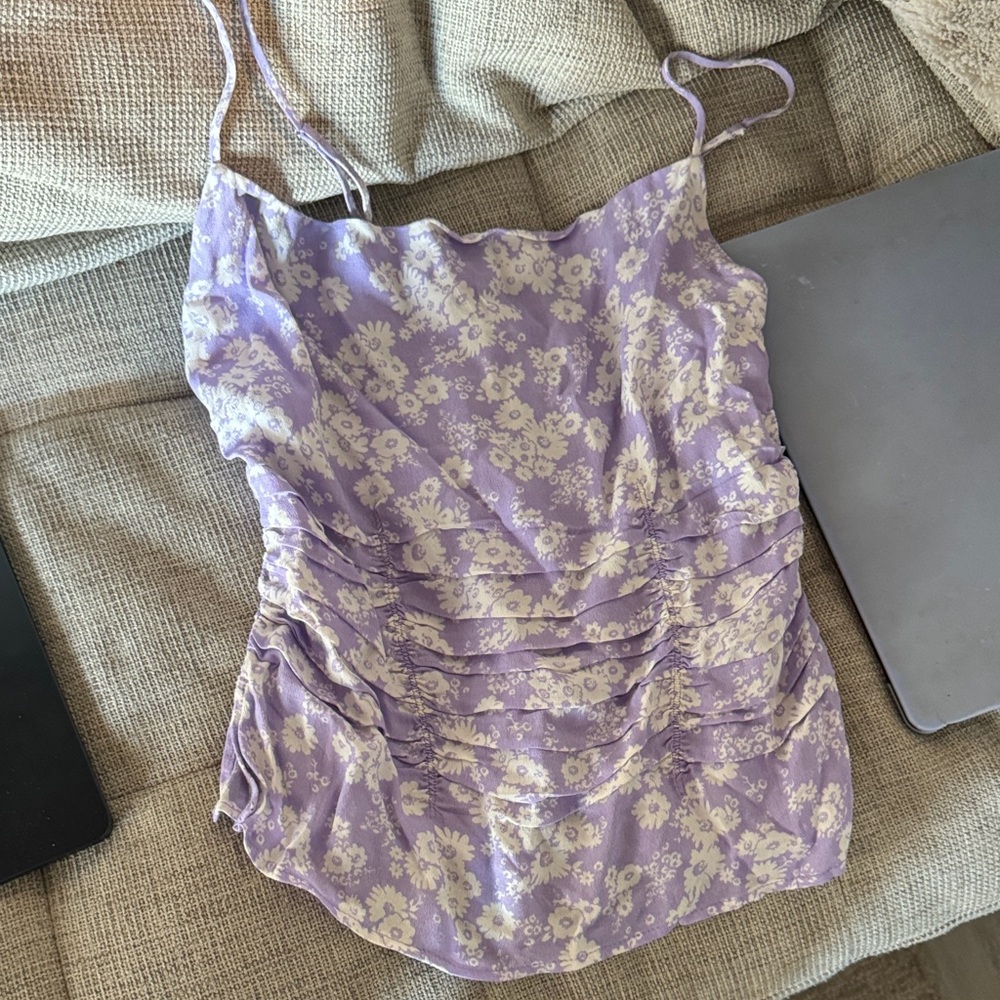 ASTR the label Lavender Floral Ruched Spaghetti Strap Blouse